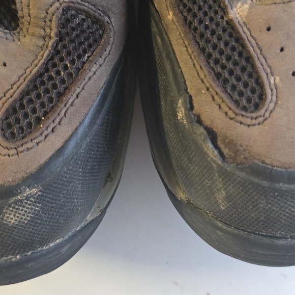 Vasque Breeze 2.0 Gore-Tex Boots 13M Mens Tougher Lighter Hiking Running Outdoor - Picture 10 of 16